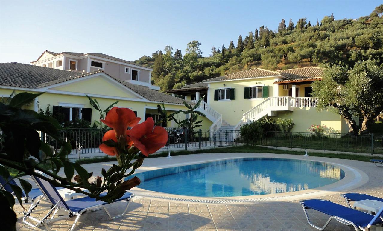 Tonia Apartments Zakynthos Town Exterior photo